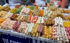 Phó Thủ tướng Phạm Thị Thanh Trà chỉ đạo các bộ ngành, triển khai đồng bộ các giải pháp phòng, chống ngộ độc thực phẩm...