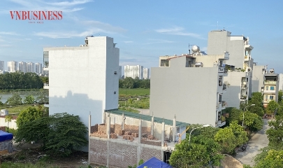 Thanh khoản giảm, giới đầu cơ mắc kẹt khi gió đổi chiều trên thị trường nhà đất