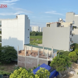 Thanh khoản giảm, giới đầu cơ mắc kẹt khi gió đổi chiều trên thị trường nhà đất