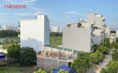 Thanh khoản giảm, giới đầu cơ mắc kẹt khi gió đổi chiều trên thị trường nhà đất