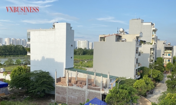 Thanh khoản giảm, giới đầu cơ mắc kẹt khi gió đổi chiều trên thị trường nhà đất