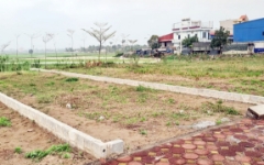 Đất đấu giá hiện ra sao sau thời ‘gây bão’?