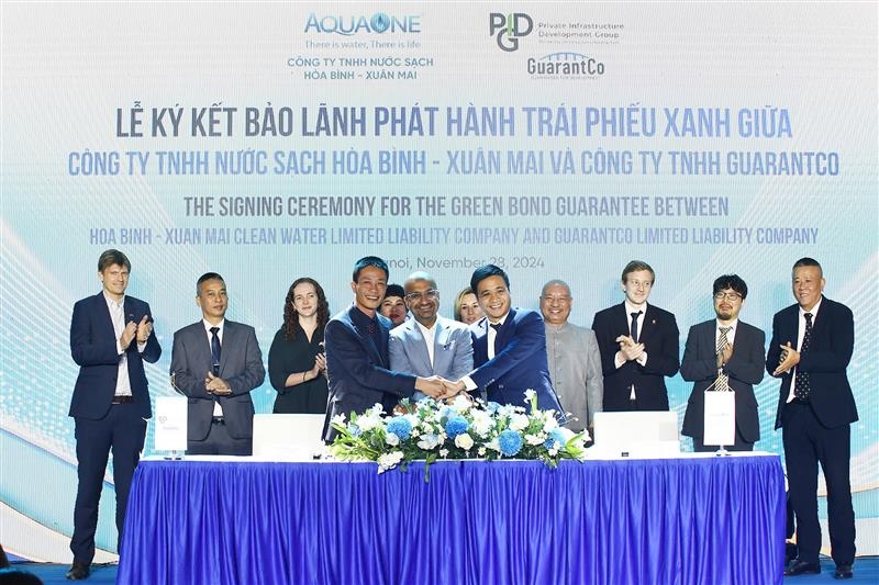 GuarantCo, thuộc Tập đoàn Phát triển Hạ tầng Tư nhân (PIDG), đã bảo lãnh khoản vay trị giá 1.192 tỷ đồng cho Công ty TNHH Cấp nước sạch Hòa Bình - Xuân Mai và Công ty TNHH Truyền tải nước sạch Xuân Mai - Hà Nội.