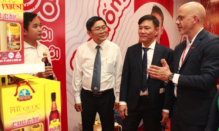 Sản phẩm Việt ra hội chợ quốc tế: Làm sao biến gian hàng thành đơn hàng?