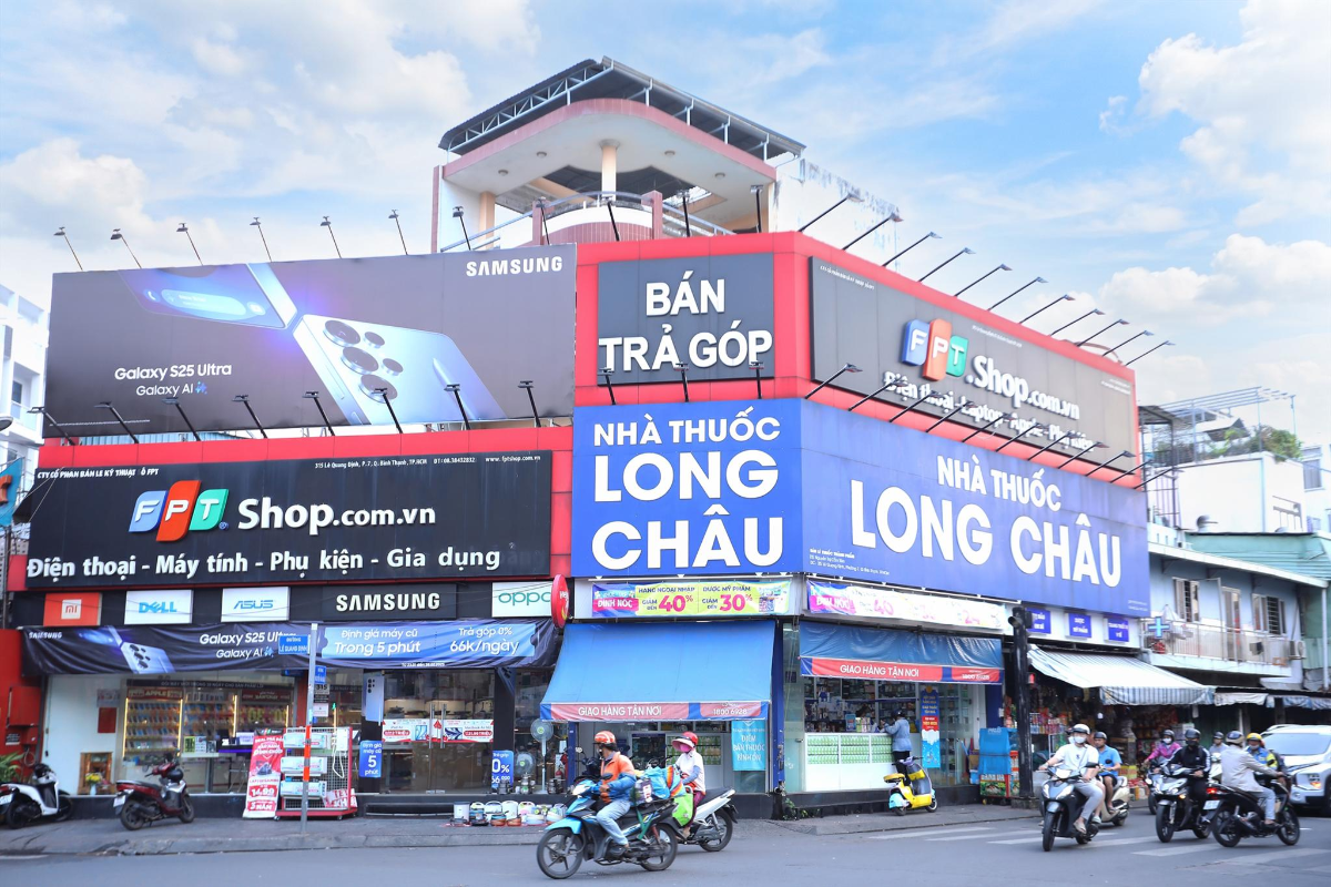 Sau 6 tháng, FPT Retail đã hoàn thành 52% kế hoạch doanh thu năm 2026.