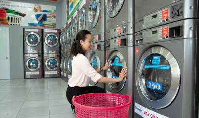 Mô hình giặt sấy tự phục vụ ngày càng phổ biến tại đô thị.