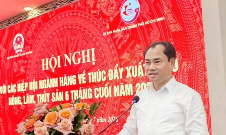 Ngành nông nghiệp đặt mục tiêu xuất khẩu hơn 74 tỷ USD, siết quản lý mã số vùng trồng