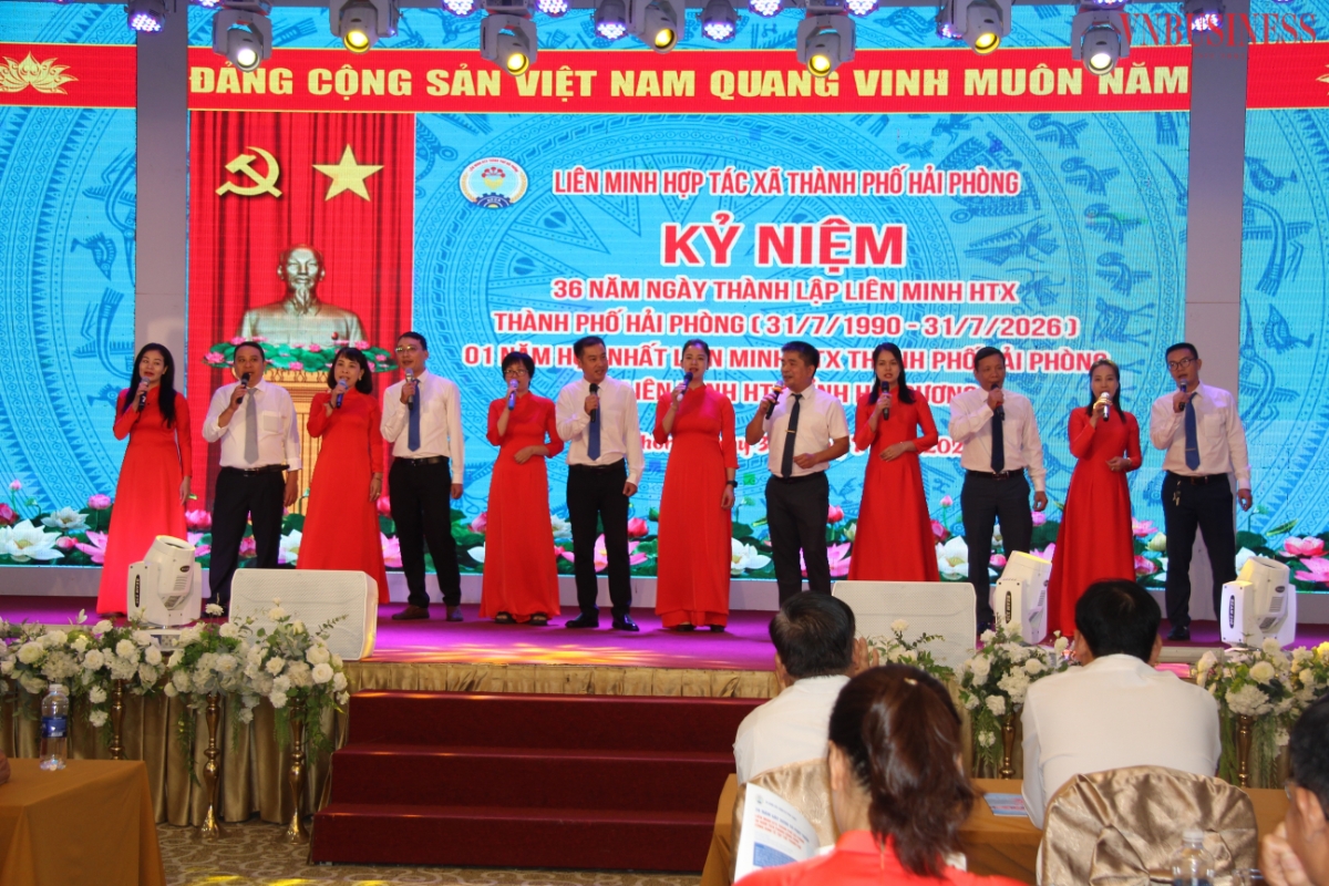 Đây là dịp để các thế hệ lãnh đạo, cán bộ Liên minh HTX TP Hải Phòng và các đơn vị thành viên ôn lại chặng đường đã qua.