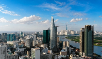 Fitch chỉ ra bài toán vốn cho mục tiêu tăng trưởng hai chữ số của Việt Nam
