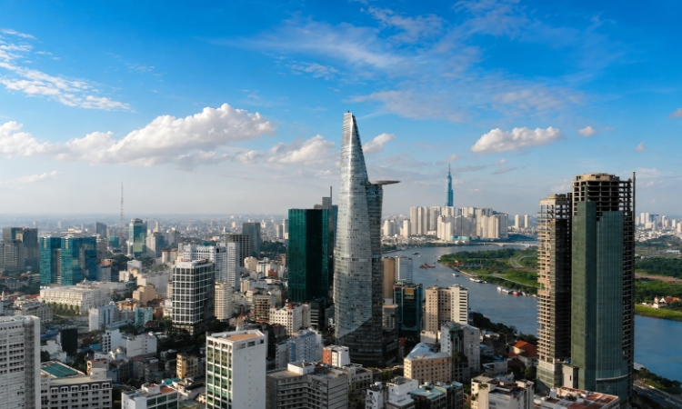 Fitch chỉ ra bài toán vốn cho mục tiêu tăng trưởng hai chữ số của Việt Nam