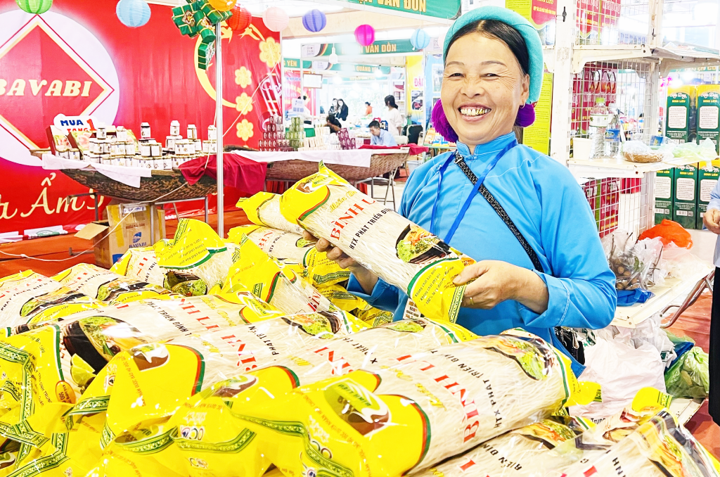 Sản phẩm OCOP và mã QR truy xuất nguồn gốc