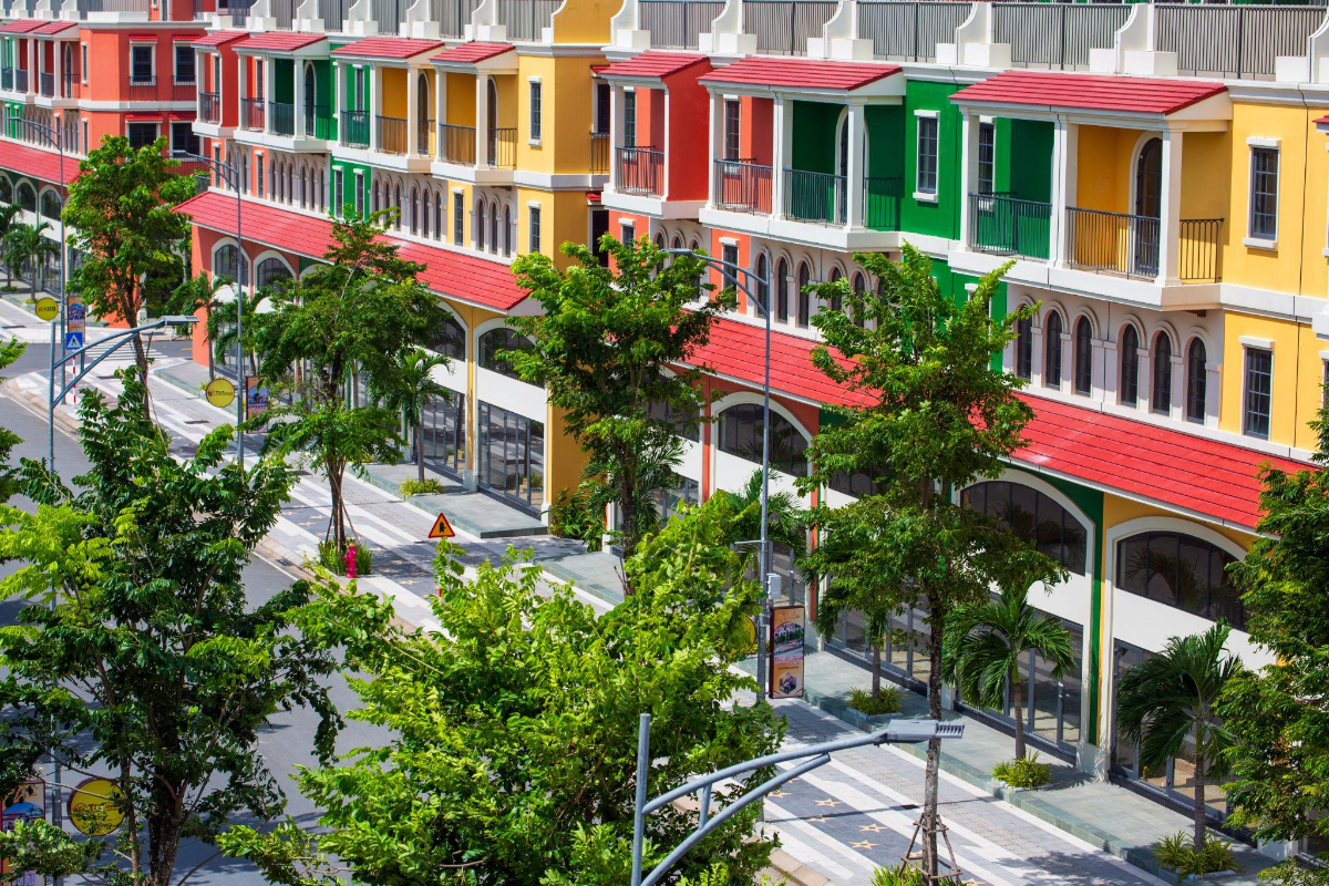 T&T Homes Elite Rivera kiến tạo những khoảng xanh đan xen, hình thành môi trường sống trong lành và đáng sống.