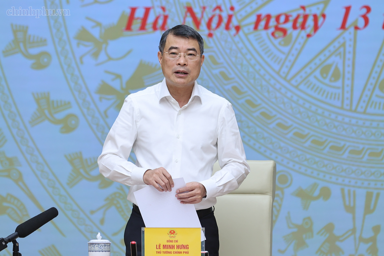 Thủ tướng ghi nhận và biểu dương sự nỗ lực, quyết tâm cao và kết quả đạt được của ngành ngân hàng trong thời gian qua - Ảnh: chinhphu.vn