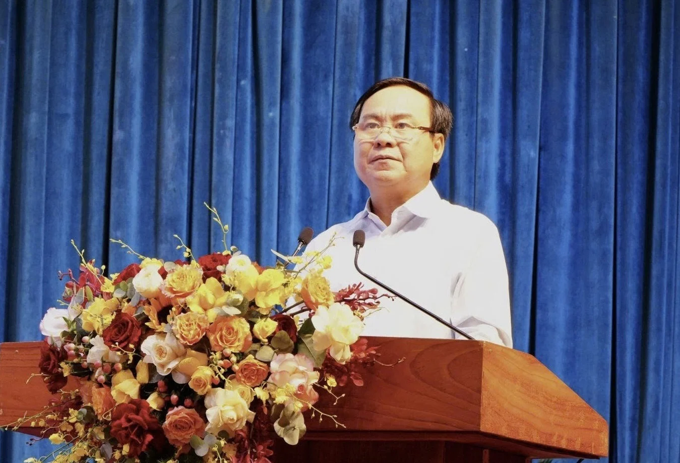 Thứ trưởng Võ Văn Hưng phát biểu chỉ đạo tại hội nghị.