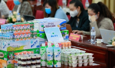 Hà Nội chính thức công nhận kết quả đánh giá, phân hạng và cấp giấy chứng nhận cho 13 sản phẩm OCOP đợt 1 năm 2026.