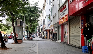 Nhà mặt phố Hà Nội chưa qua cú sốc siết vỉa hè?