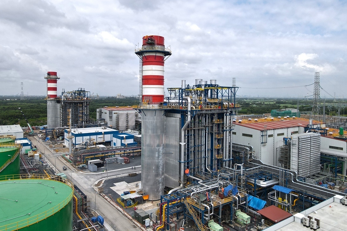 Dragon Capital mạnh tay gia tăng tỷ trọng cổ phiếu POW trong khi PV Power ghi nhận lợi nhuận kỷ lục trong nửa đầu năm 2026.