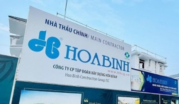 Xây dựng Hòa Bình nợ ngắn hạn gấp 29 lần tiền mặt, Chủ tịch đối mặt tạm hoãn xuất cảnh vì nợ thuế