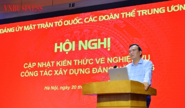 Cập nhật kiến thức, nâng cao năng lực tham mưu xây dựng Đảng