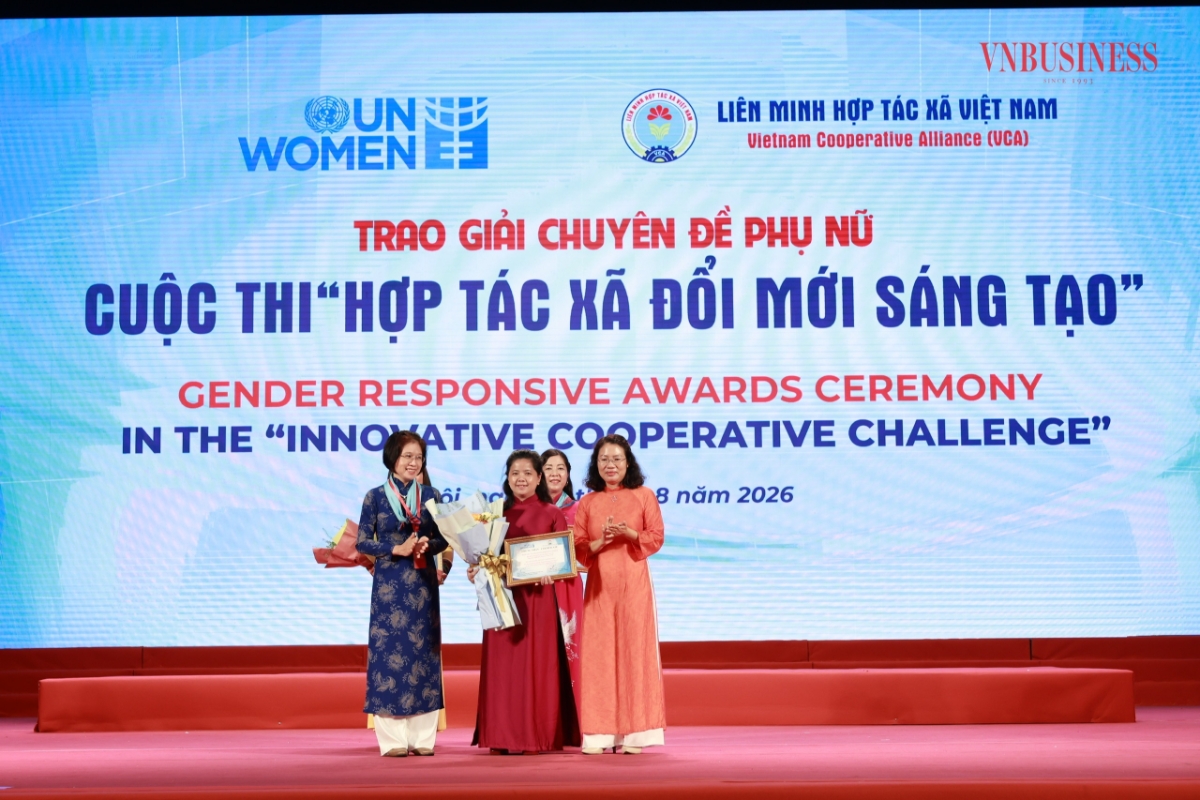 HTX Mật ong Phương Di Bee, dưới sự dẫn dắt của bà Trần Thị Hoàng Anh, thu nhập của lao động nữ tăng từ 84 triệu đồng lên 96 triệu đồng mỗi năm, đồng thời HTX có sản phẩm OCOP 5 sao cấp quốc gia.