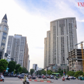 Nguồn cung tăng mạnh, có nên chờ giá nhà giảm để mua?