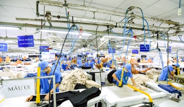 AI giúp dệt may Việt thoát “bẫy” giá rẻ, nâng vị thế trong chuỗi giá trị