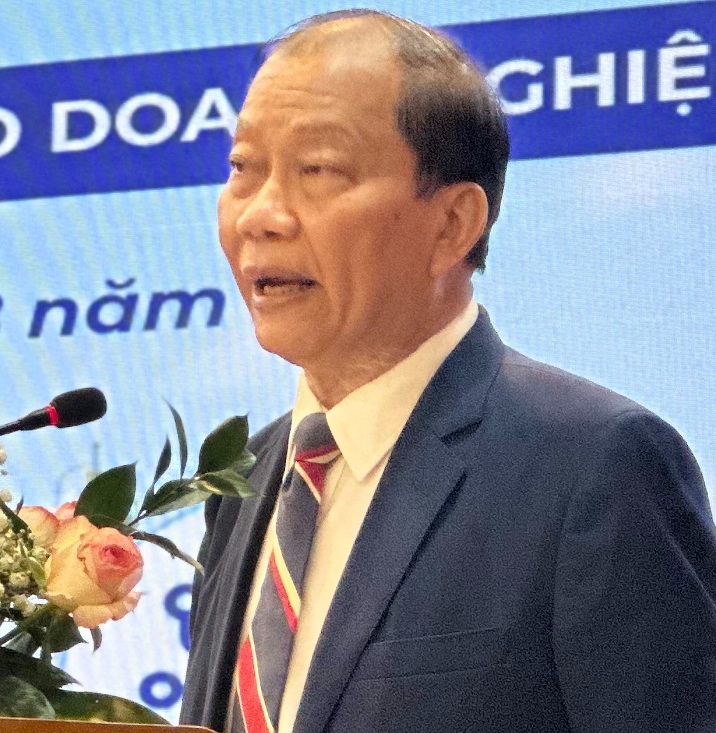 Ông Hoàng Quang Phòng