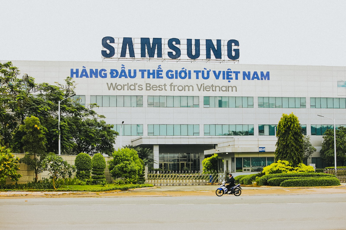 Các nhà máy tại Việt Nam đóng góp hơn 35 tỷ USD doanh thu cho Samsung nửa năm 2026.