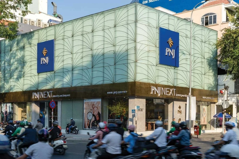 Lợi nhuận PNJ giảm mạnh sau soát xét và kế hoạch chi viện nghìn tỷ từ gia đình Chủ tịch