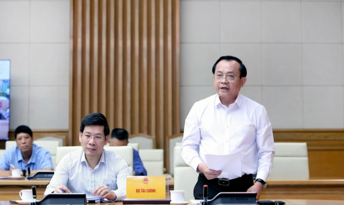 Điều hành giá 4 tháng cuối năm 2026: Cân nhắc thời điểm điều chỉnh giá điện và dịch vụ công