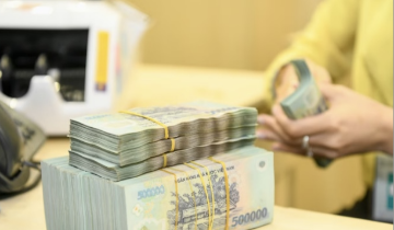 Huy động vốn tăng trưởng ấn tượng, mặt bằng lãi suất liệu có sớm rời vùng đỉnh?