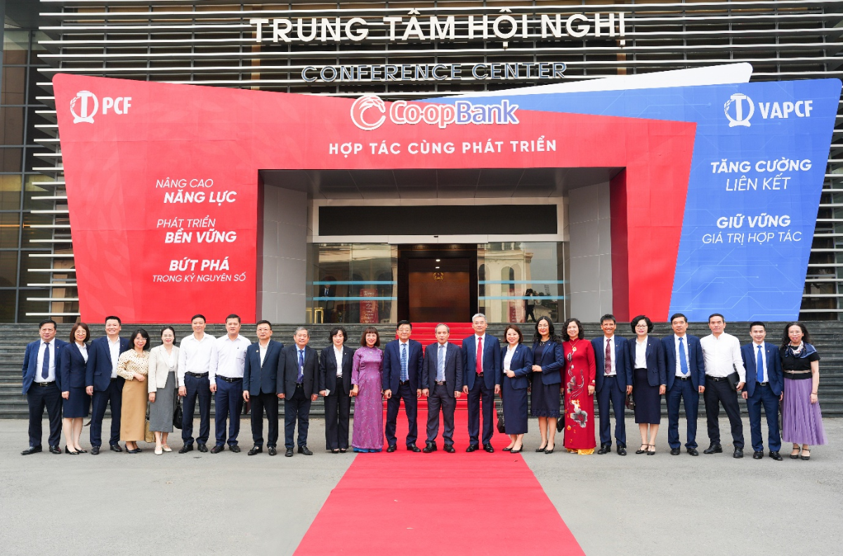 Co-opBank - Hành trình khẳng định vai trò trung tâm của hệ thống QTDND.