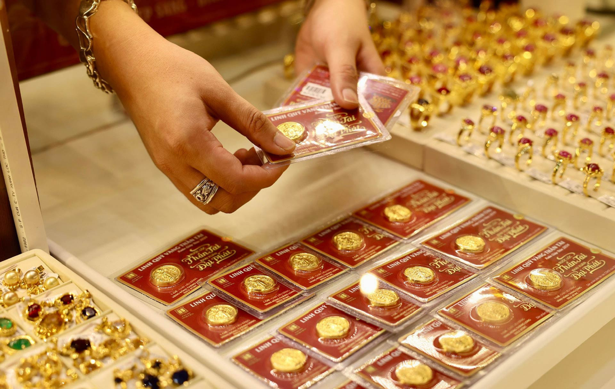 Giá vàng trong nước tăng nhẹ.