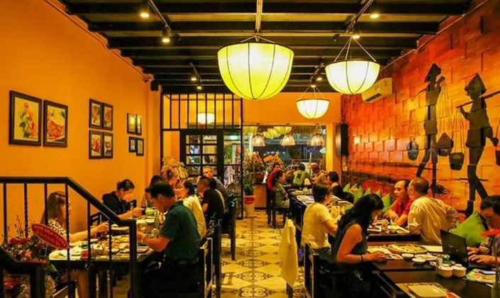 Thu hơn 430.000 tỷ, ngành F&B vẫn khiến loạt chủ quán vỡ mộng