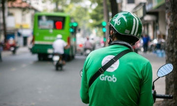 Nhiều lái xe công nghệ Grab phản ánh chính sách chiết khấu