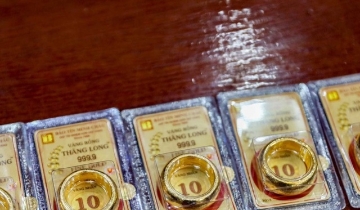Người mua vàng lỗ từ 4 - 6,4 triệu đồng/lượng sau một tuần