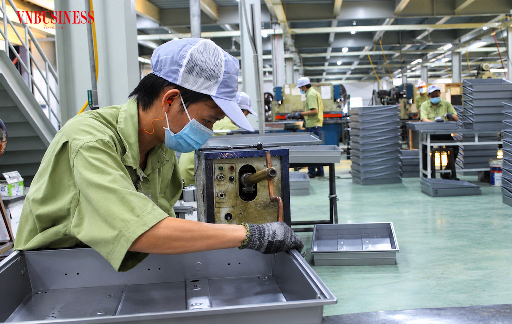 Hoạt động sản xuất tại doanh nghiệp công nghiệp hỗ trợ cần được tiếp sức về vốn, công nghệ và tiêu chuẩn để đáp ứng yêu cầu ngày càng cao của các nhà mua hàng.
