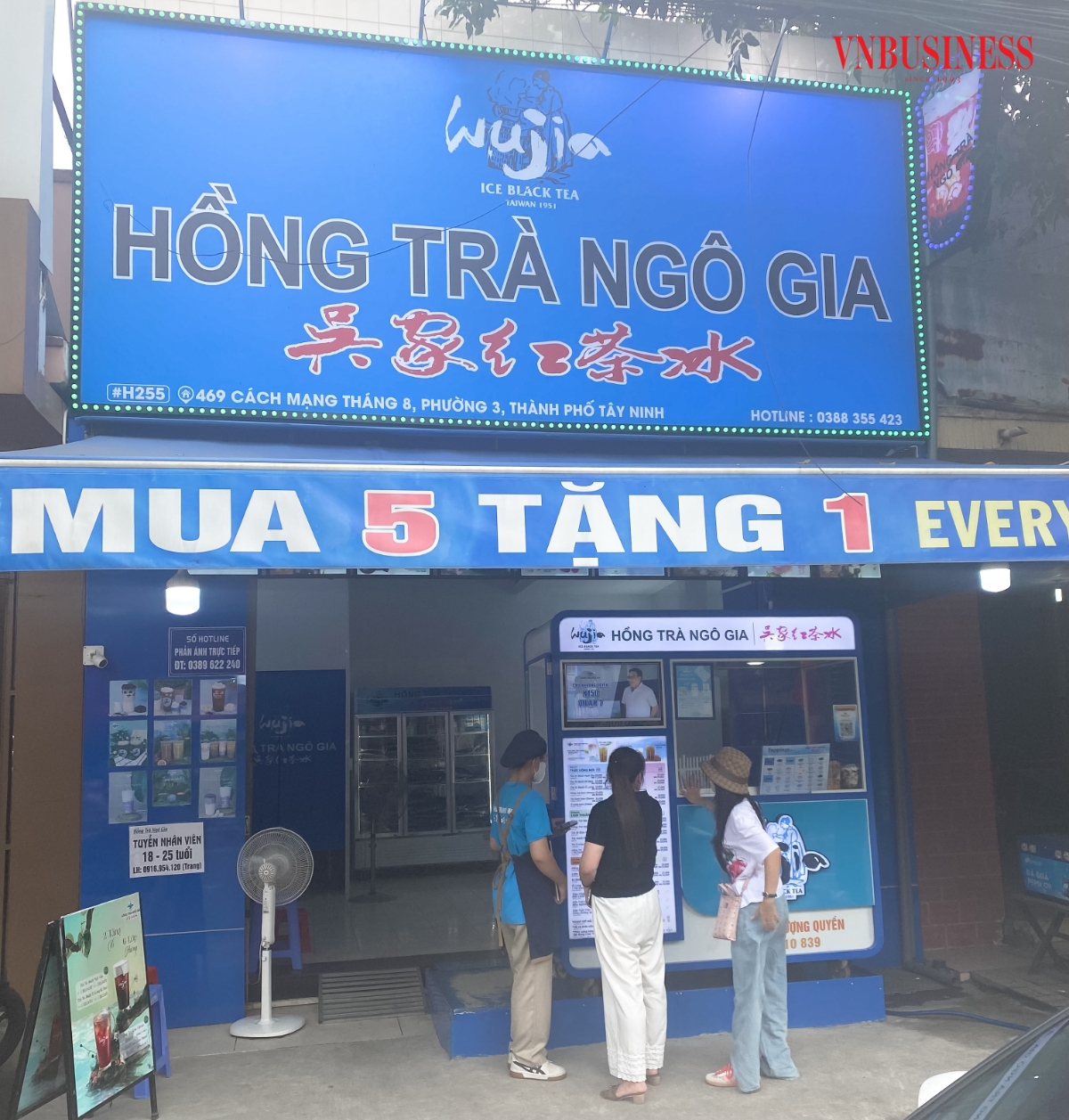 Hồng Trà Ngô Gia đang nợ thuế hơn 20 tỷ đồng, trong khi thương hiệu sở hữu hàng trăm cửa hàng.