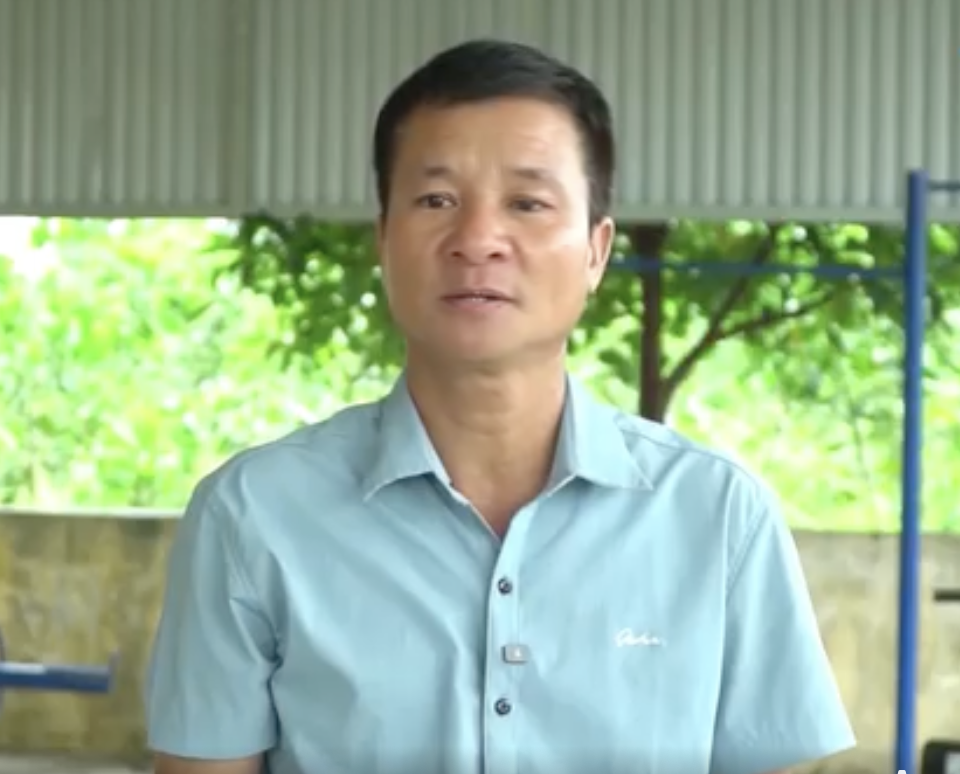 Ông Trần Văn Thông, xóm Đầm Mụ, xã Đại Từ, tỉnh Thái Nguyên.