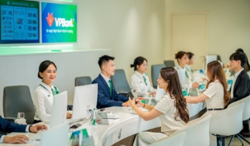 Dòng vốn triệu tỷ vào địa ốc, các nhà băng bắt đầu phân hóa