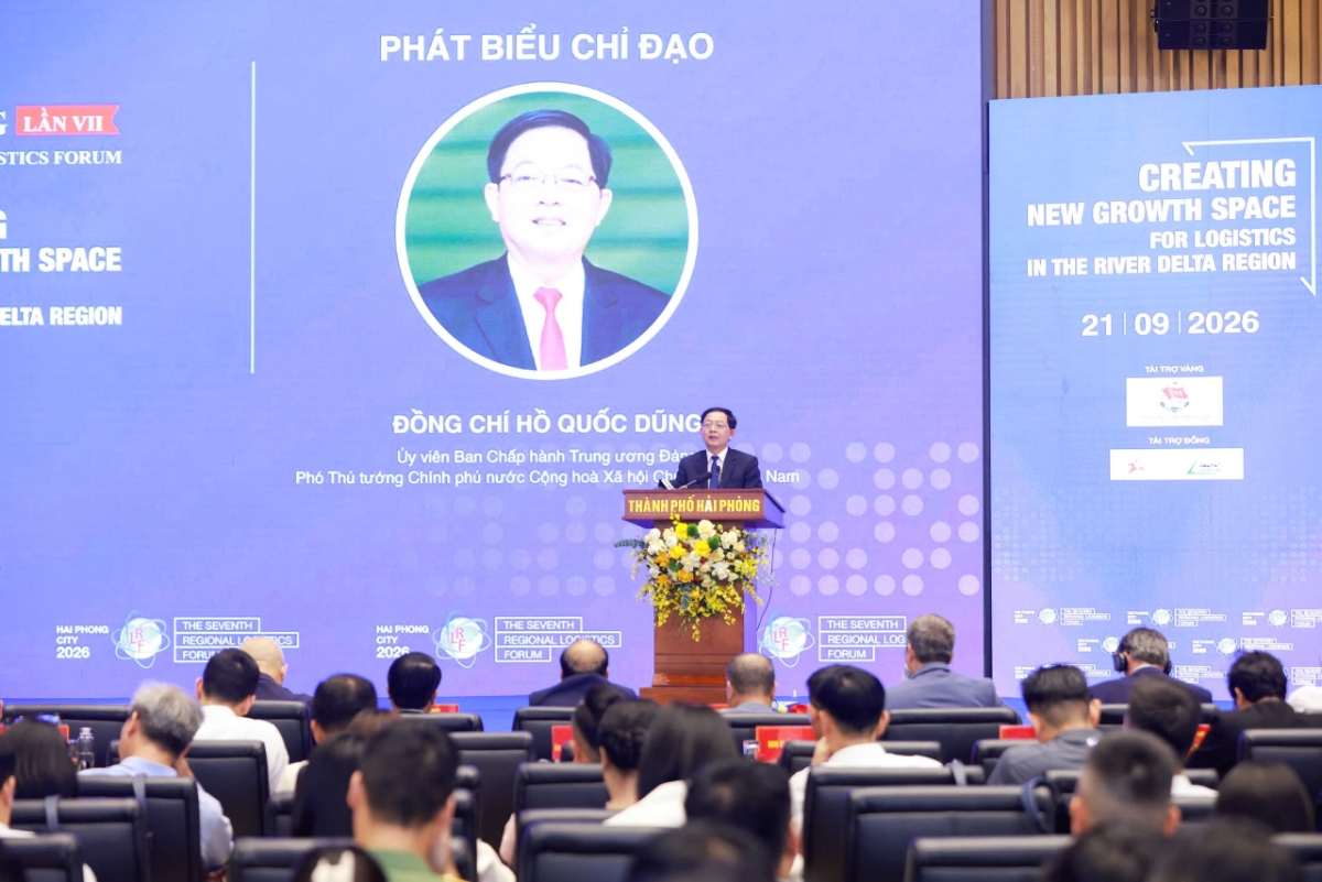 Phó Thủ tướng Chính phủ Hồ Quốc Dũng phát biểu chỉ đạo tại diễn đàn (ảnh Hải Ngân)