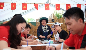 Nữ giám đốc HTX và hành trình