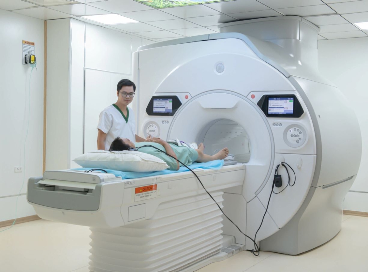 Đội ngũ y bác sĩ Vinmec được tiếp cận tri thức và đào tạo theo chuẩn lâm sàng của Cleveland Clinic, bảo đảm an toàn tối đa cho người bệnh.