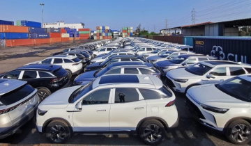 Tăng trưởng hơn 31%, thị trường ô tô Việt Nam dẫn đầu nhóm ASEAN-6