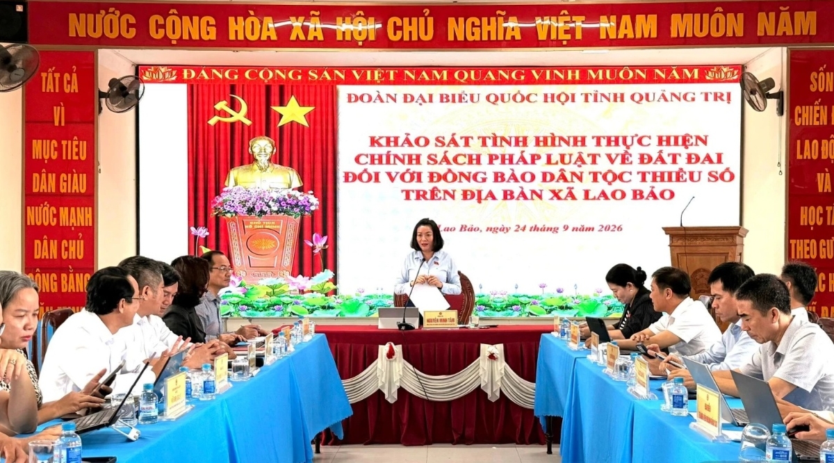 Đoàn đại biểu Quốc hội (ĐBQH) tỉnh Quảng Trị khóa XVI, khảo sát hỗ trợ đồng bào dân tộc thiểu số và miền núi các chính sách pháp luật về đất đai