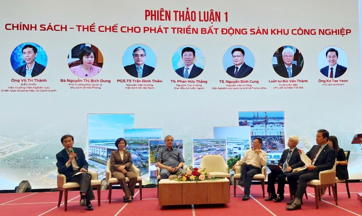 Hội thảo đã diễn ra 2 phiên thảo luận quan trọng.