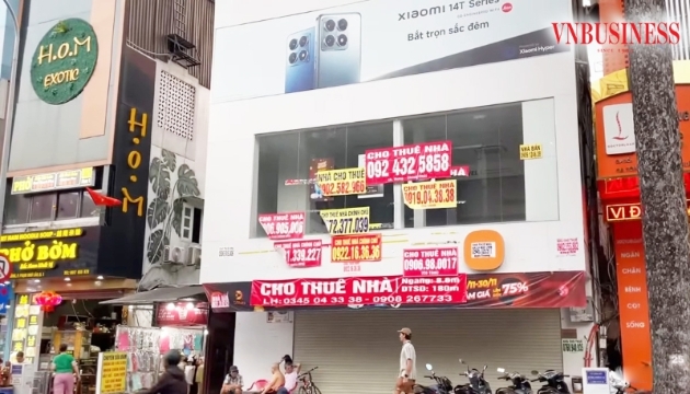 Tay to săn nhà phố ‘giá ngộp’ với dòng tiền 25-40 tỷ đồng