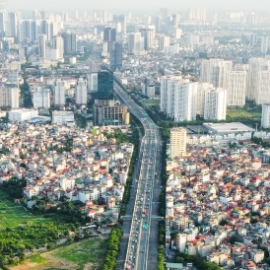 Đuối dòng tiền, doanh nghiệp địa ốc xoay xở ra sao?