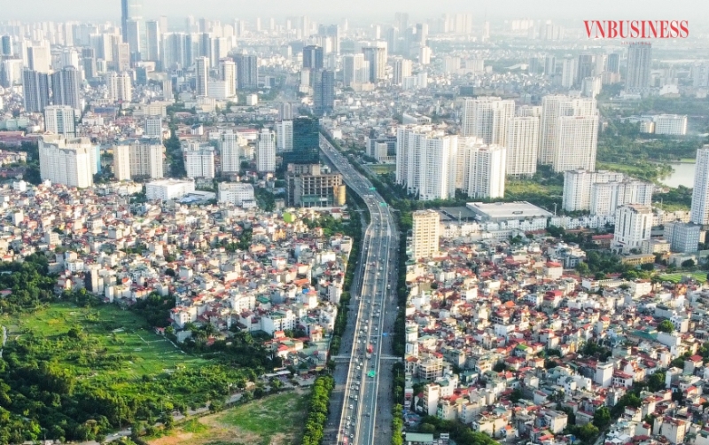 'Đuối dòng tiền', doanh nghiệp địa ốc xoay xở ra sao?