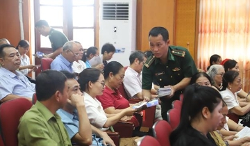 Đẩy mạnh Phong trào “Bình dân học vụ số” gắn với phổ biến pháp luật cho đồng bào vùng cao
